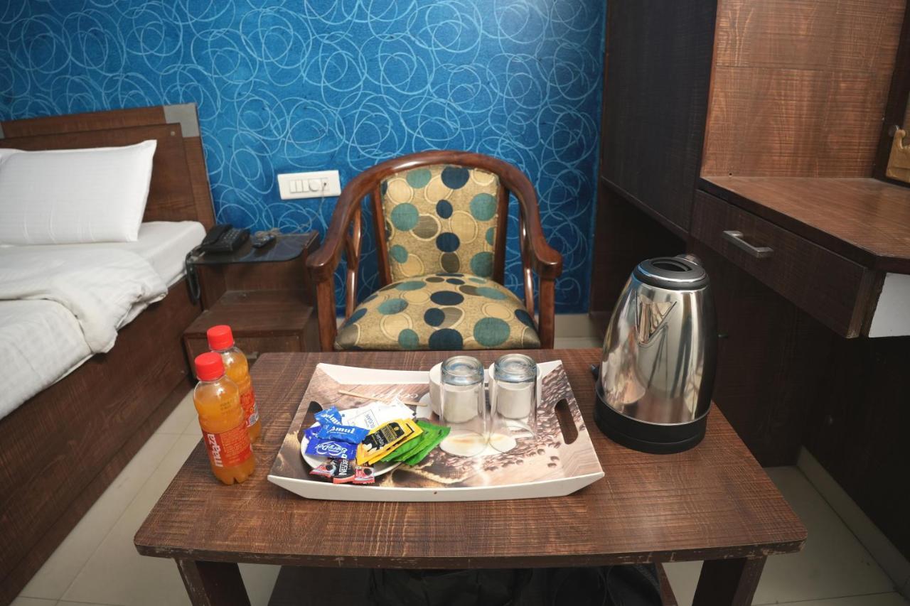 Hotel Holiday Comfort Amritsar Exteriér fotografie