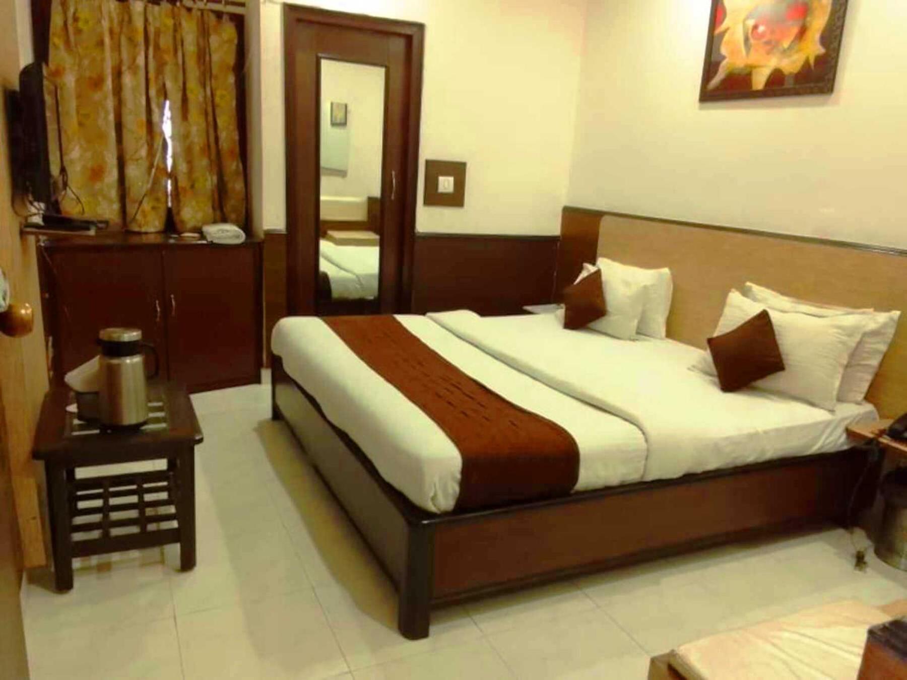 Hotel Holiday Comfort Amritsar Exteriér fotografie