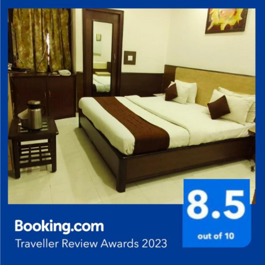 Hotel Holiday Comfort Amritsar Exteriér fotografie
