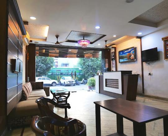 Hotel Holiday Comfort Amritsar Exteriér fotografie