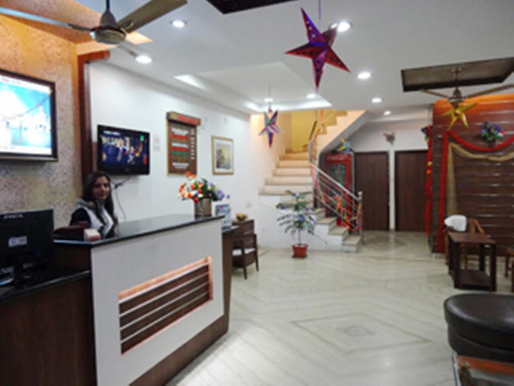 Hotel Holiday Comfort Amritsar Exteriér fotografie